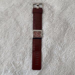 Kenneth Cole New York Maroon Red All Stainless Steel Ladies Watch U54-03-KC4425